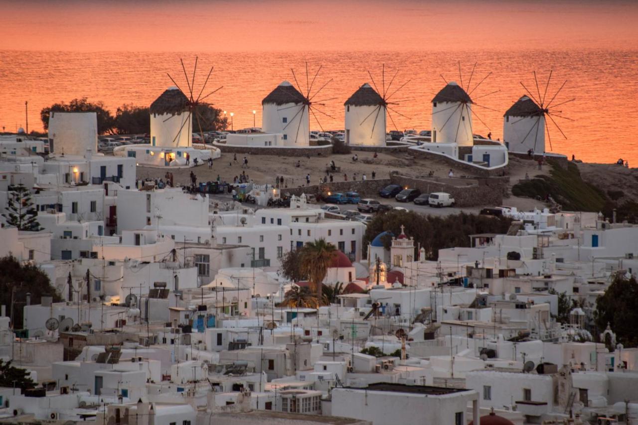 Windmills House In Mykonos Town